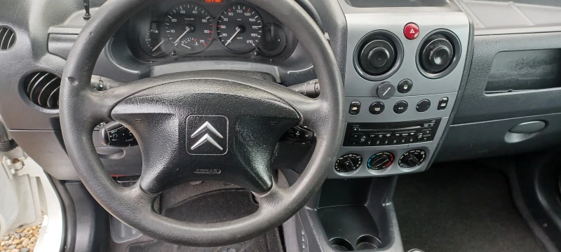 Citroen Berlingo 1, 6 HDi 75кс. 2008г., снимка 8 - Автомобили и джипове - 52004889