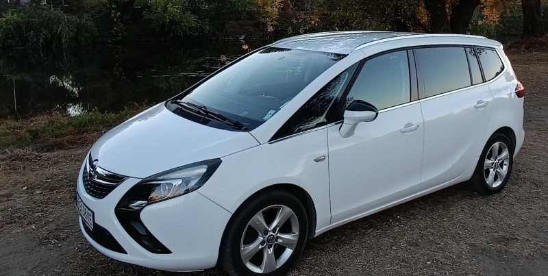 Opel Zafira Ван, снимка 3 - Автомобили и джипове - 53086260