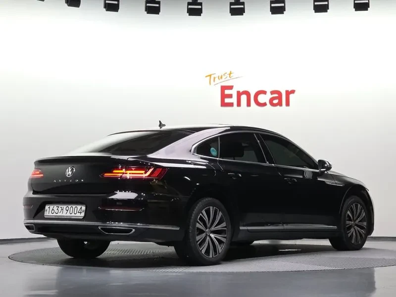 VW Arteon 2.0 Tdi Premium, снимка 2 - Автомобили и джипове - 55610419
