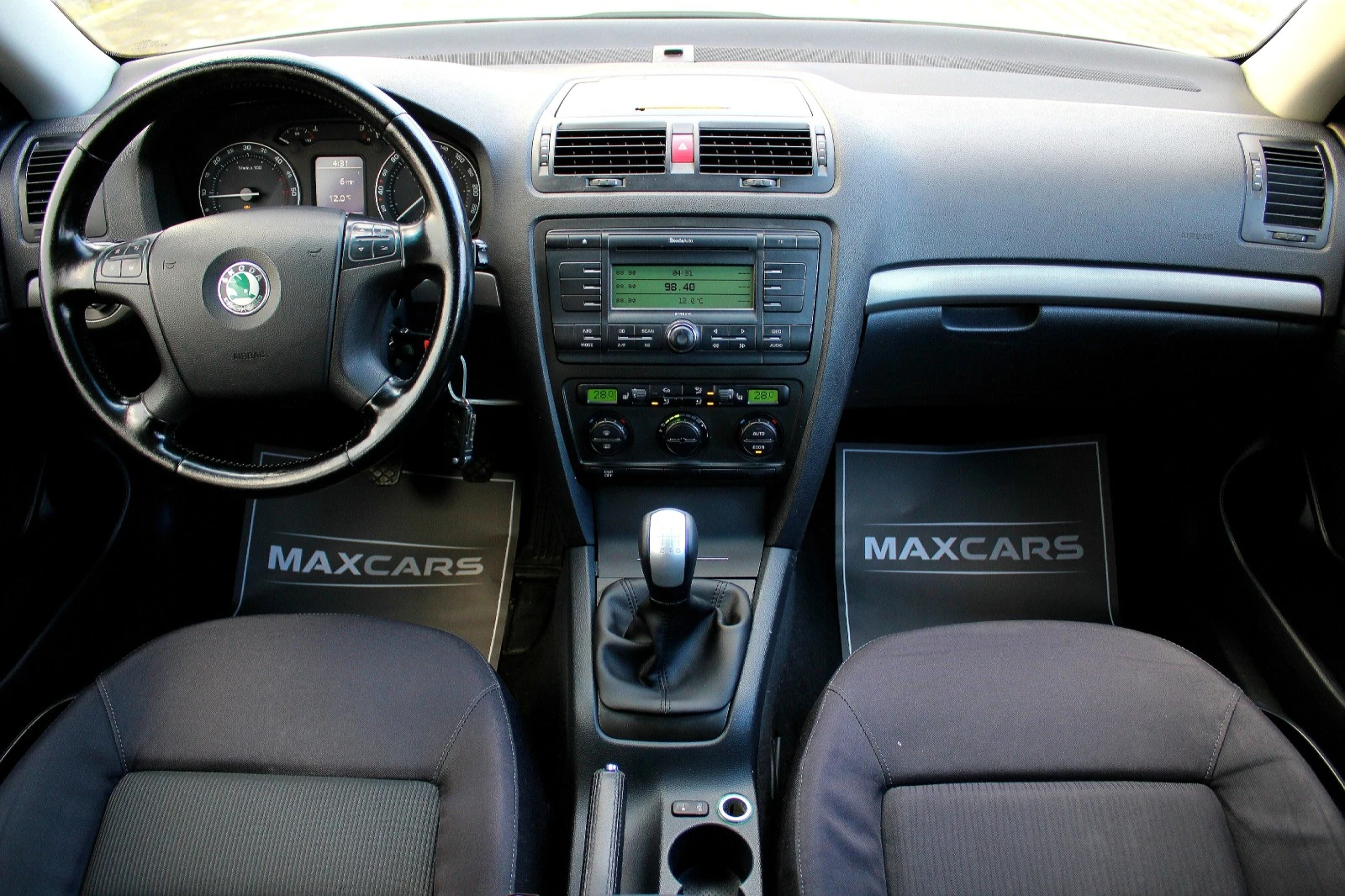 Skoda Octavia 2.0TDI СОБСТВЕН ЛИЗИНГ | Mobile.bg — изображение 12