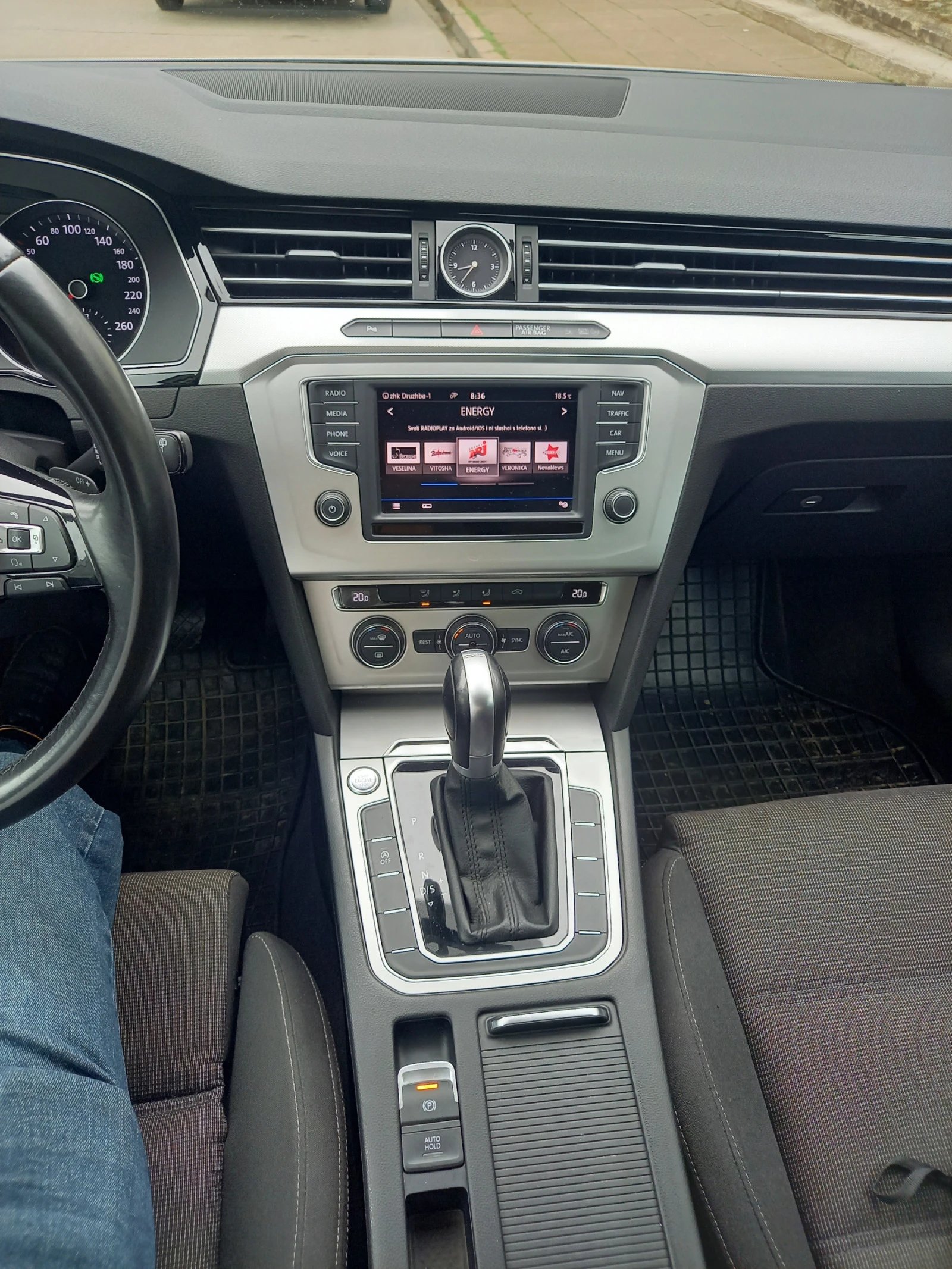 VW Passat  - изображение 4