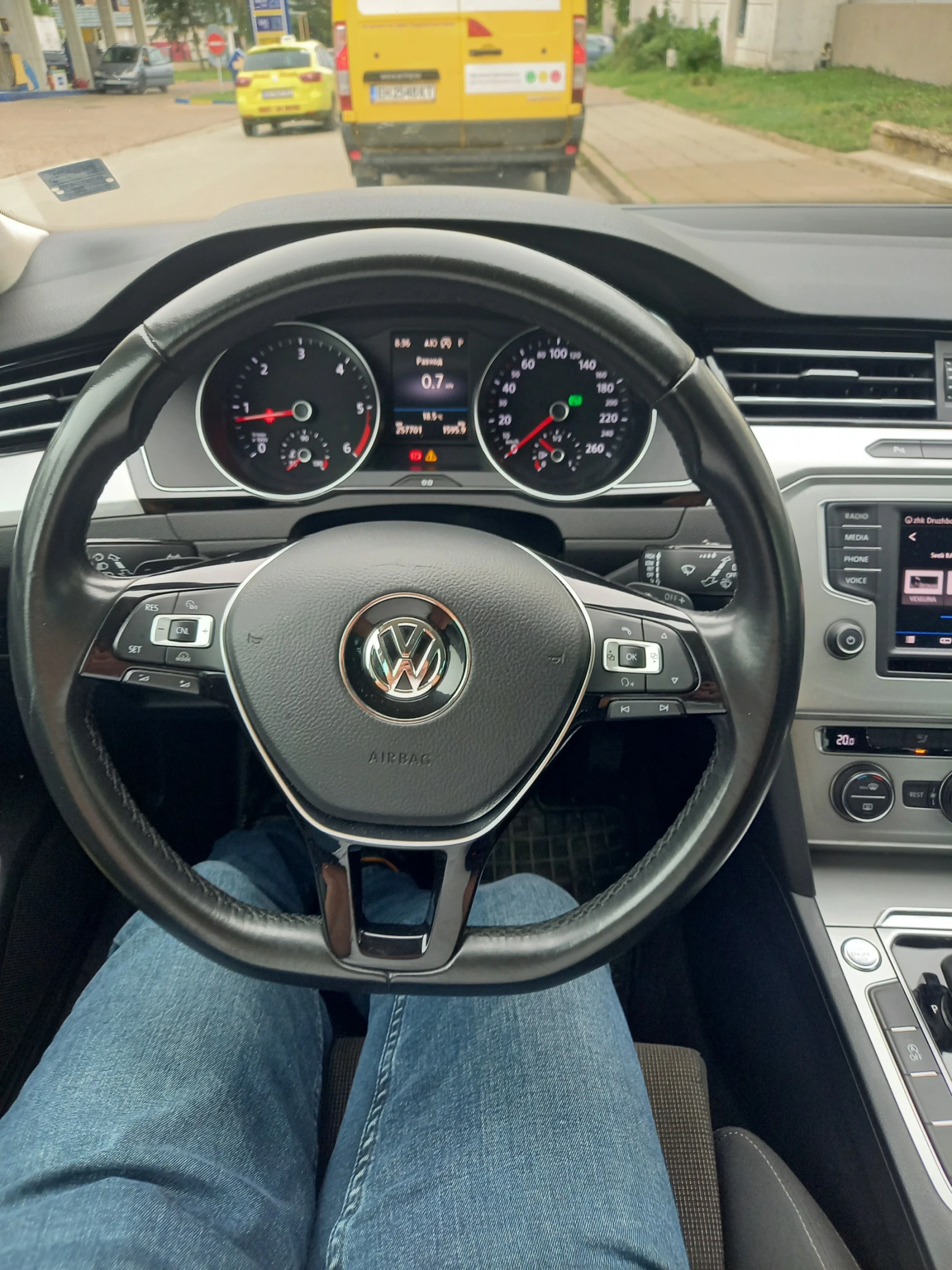 VW Passat  - изображение 5