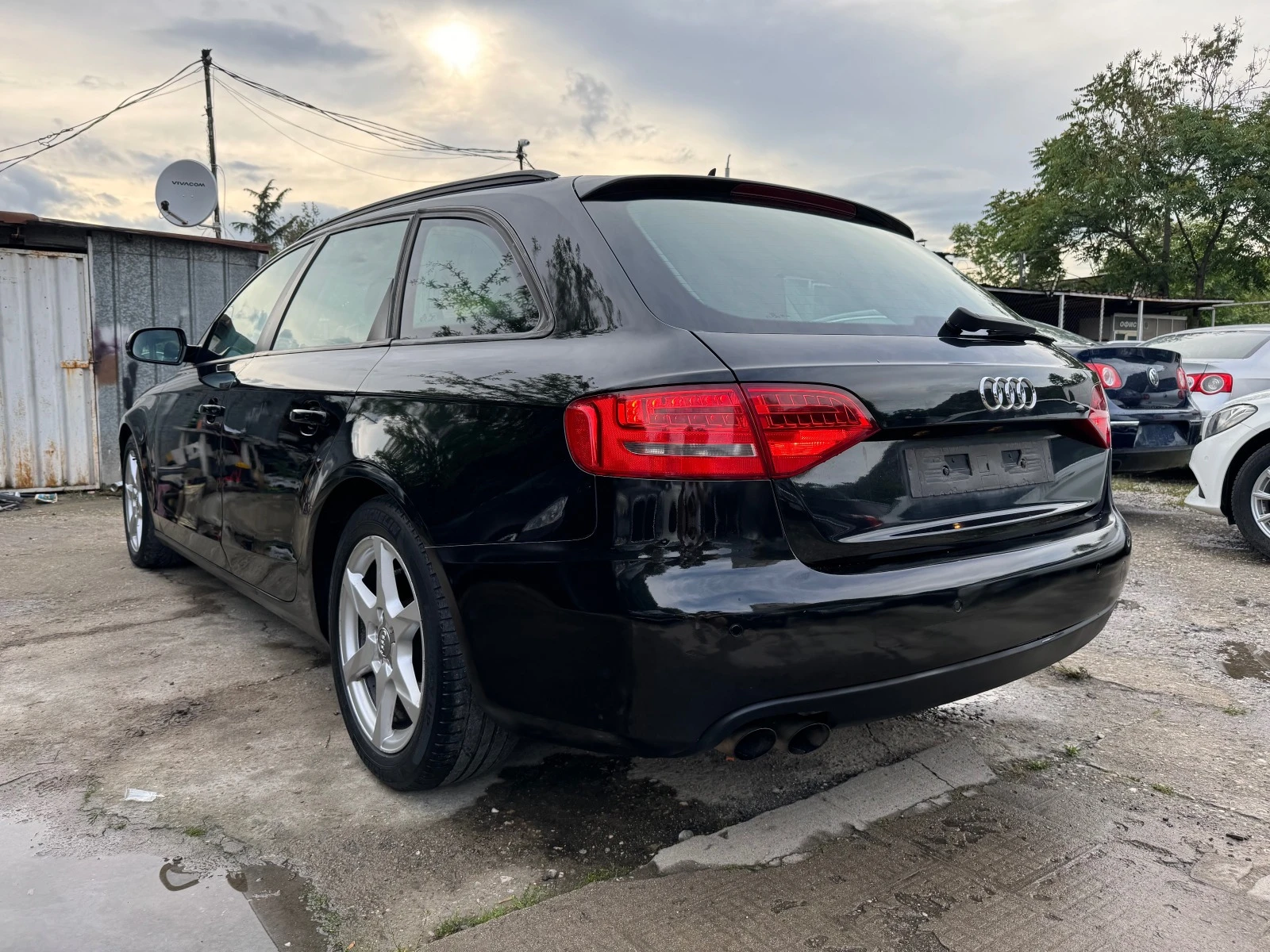 Audi A4 2.0TDi 143HP 6 SKOROSTI LED XENON NAVI KLIMA 2011G - изображение 6