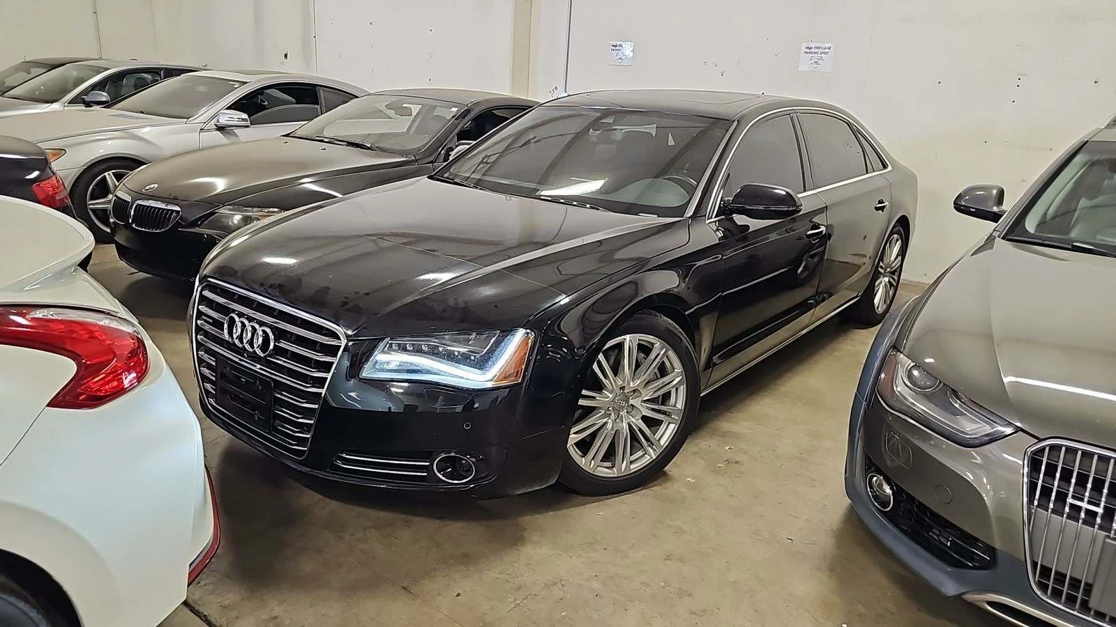 Audi A8 - [1] 