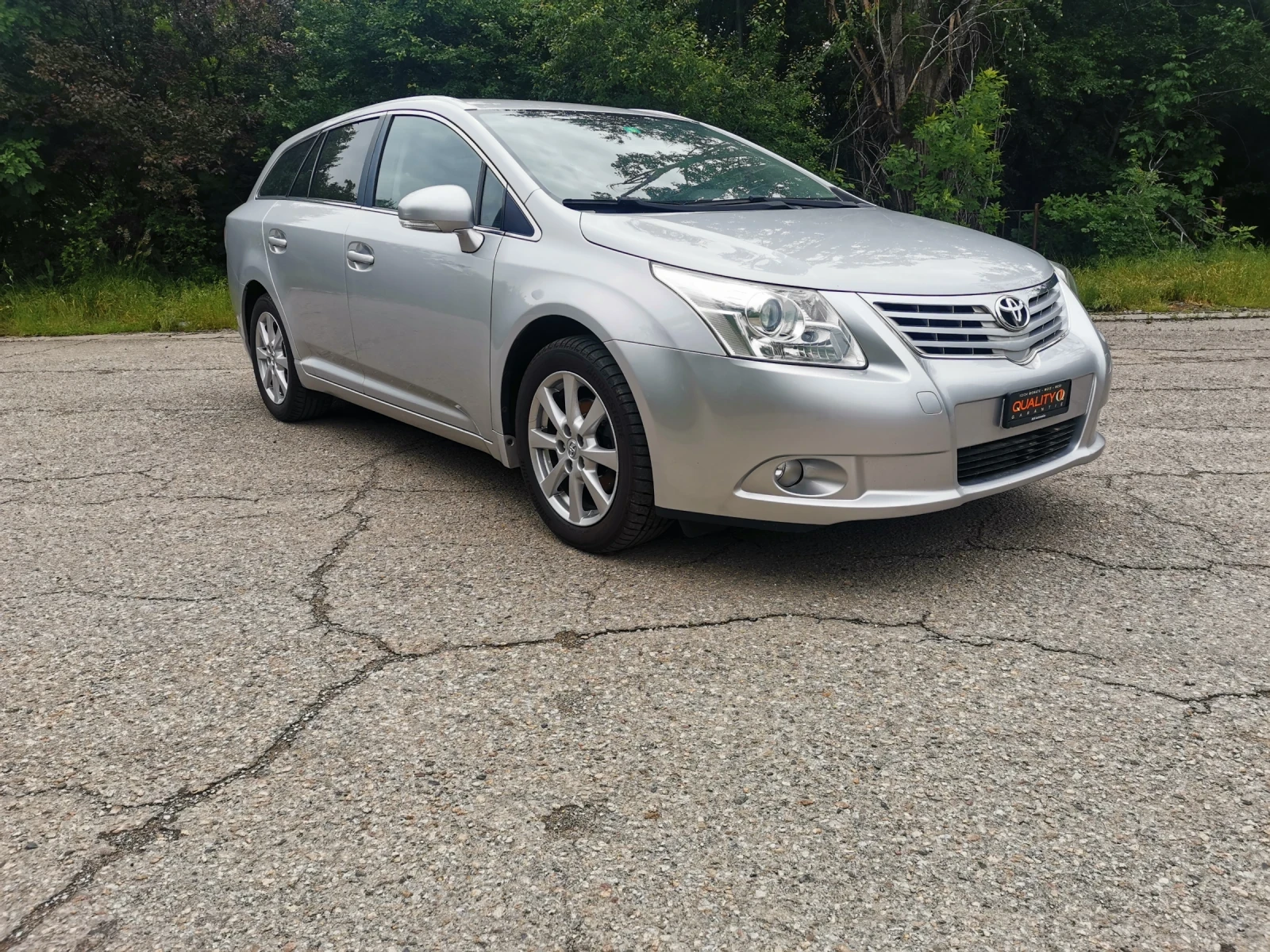Toyota Avensis 2.0i  - изображение 3