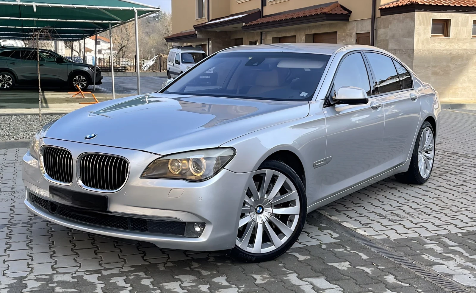 BMW 740  - изображение 3