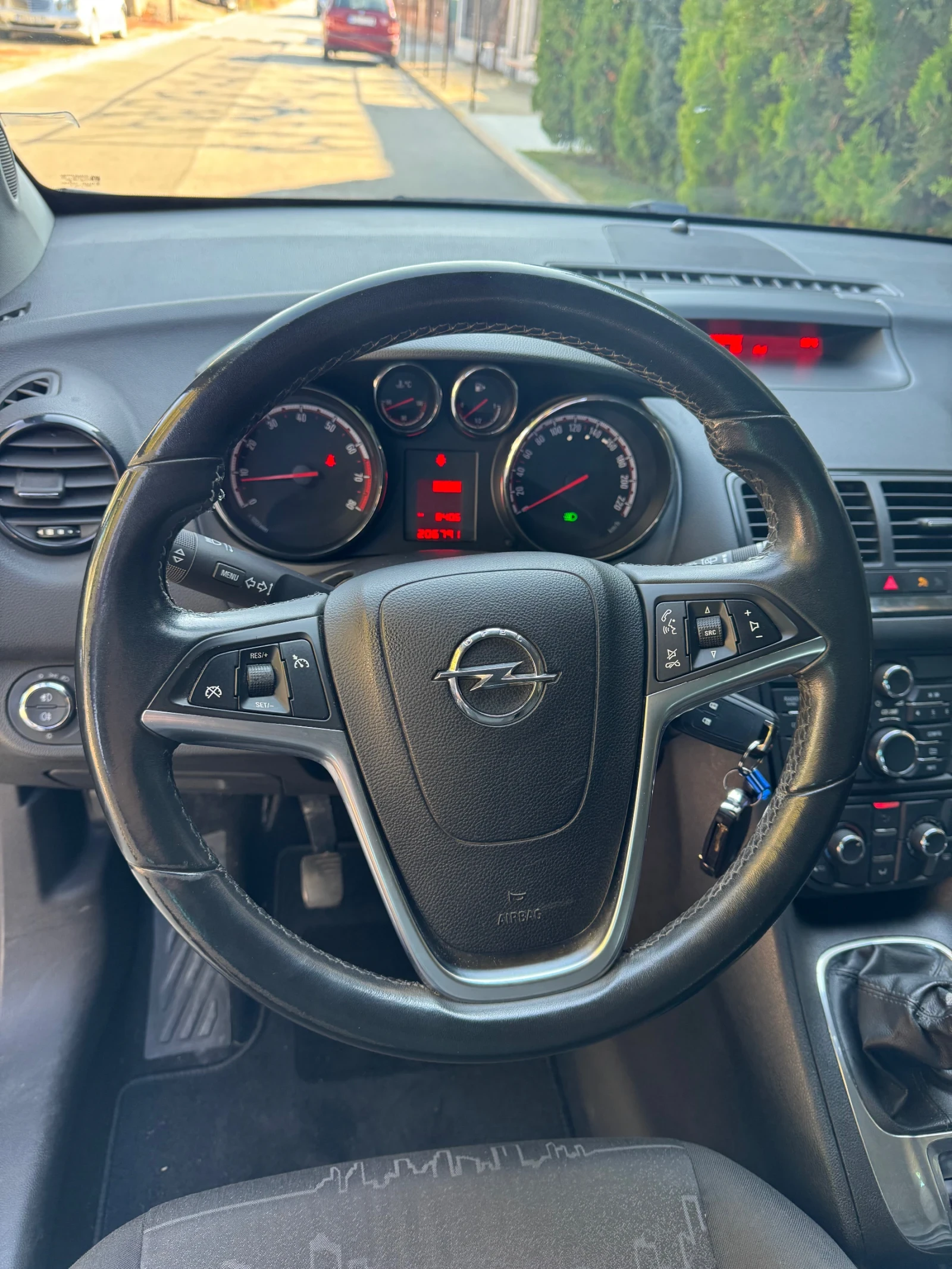Opel Meriva  - изображение 9
