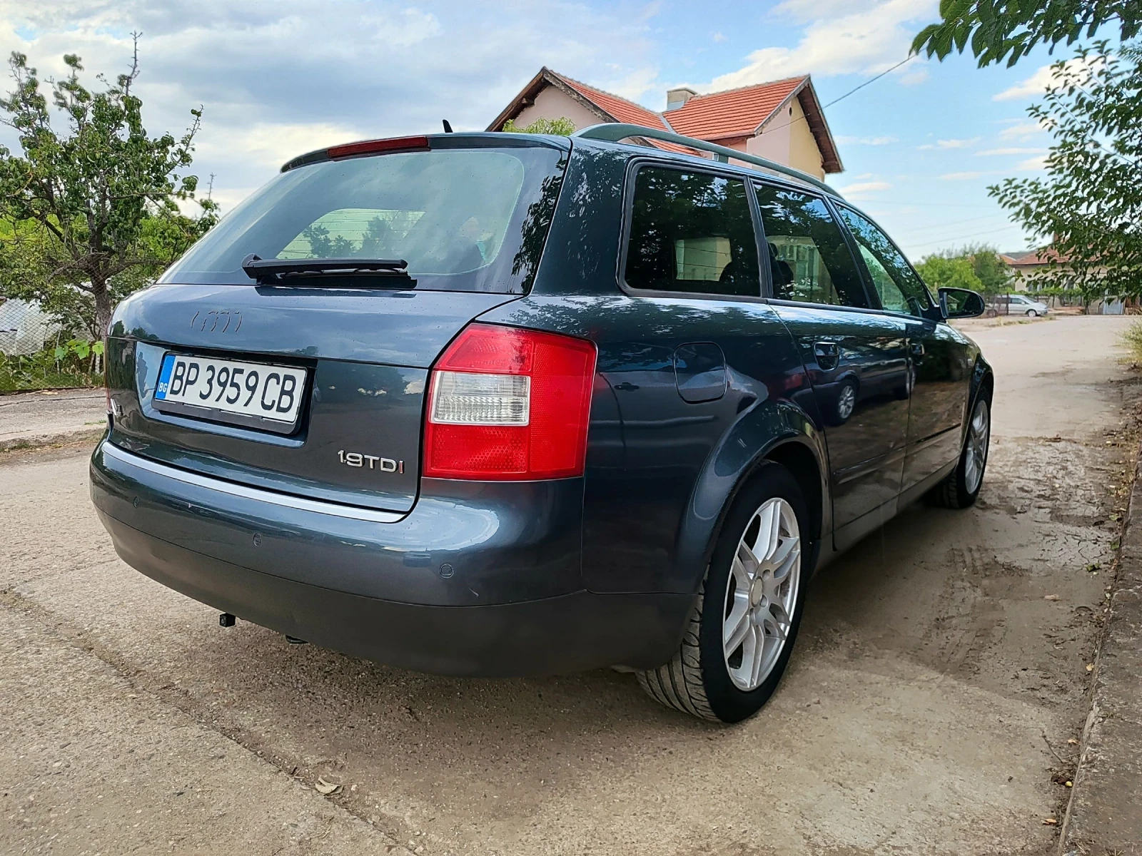 Audi A4  - изображение 4