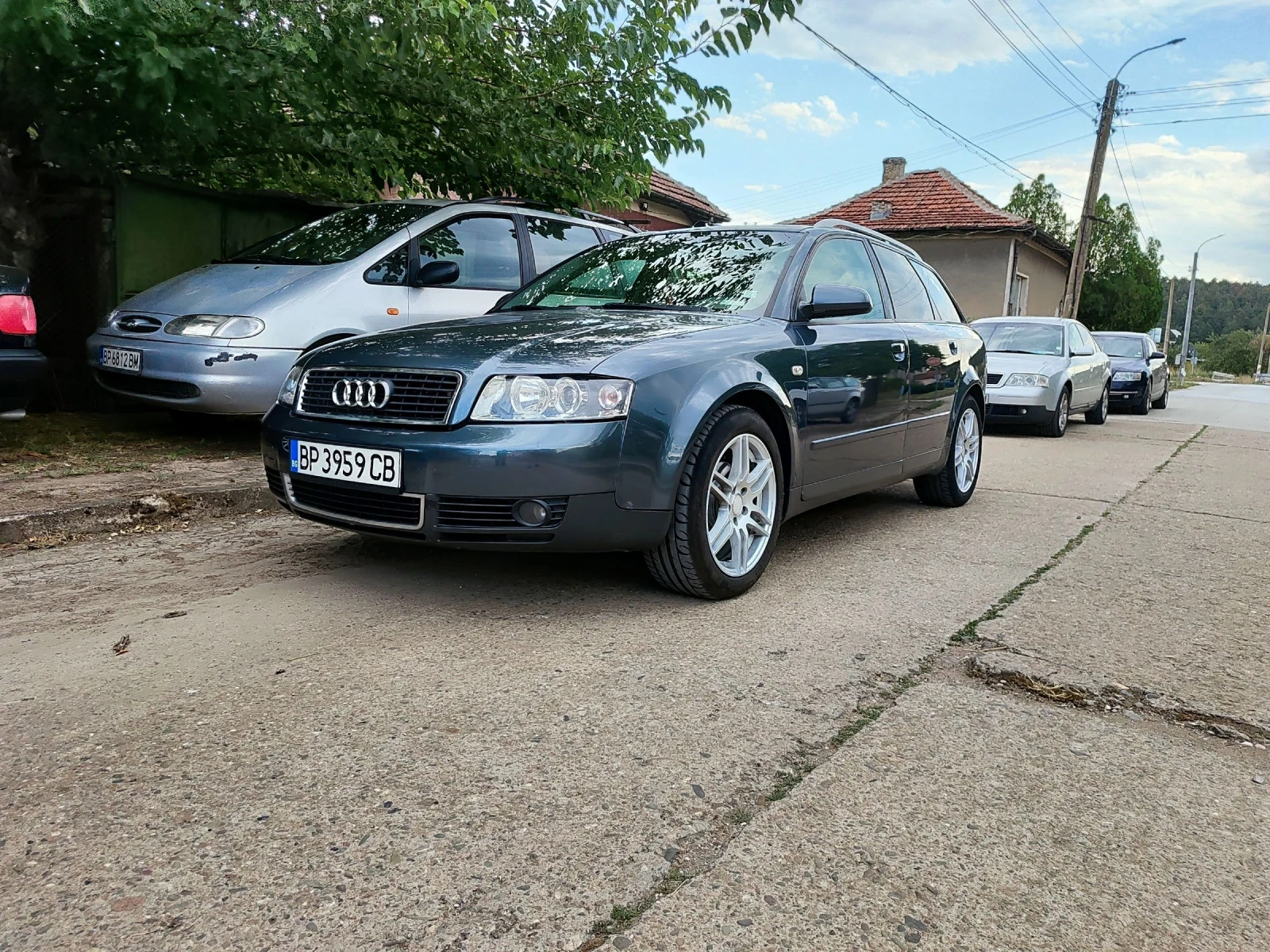 Audi A4  - изображение 2