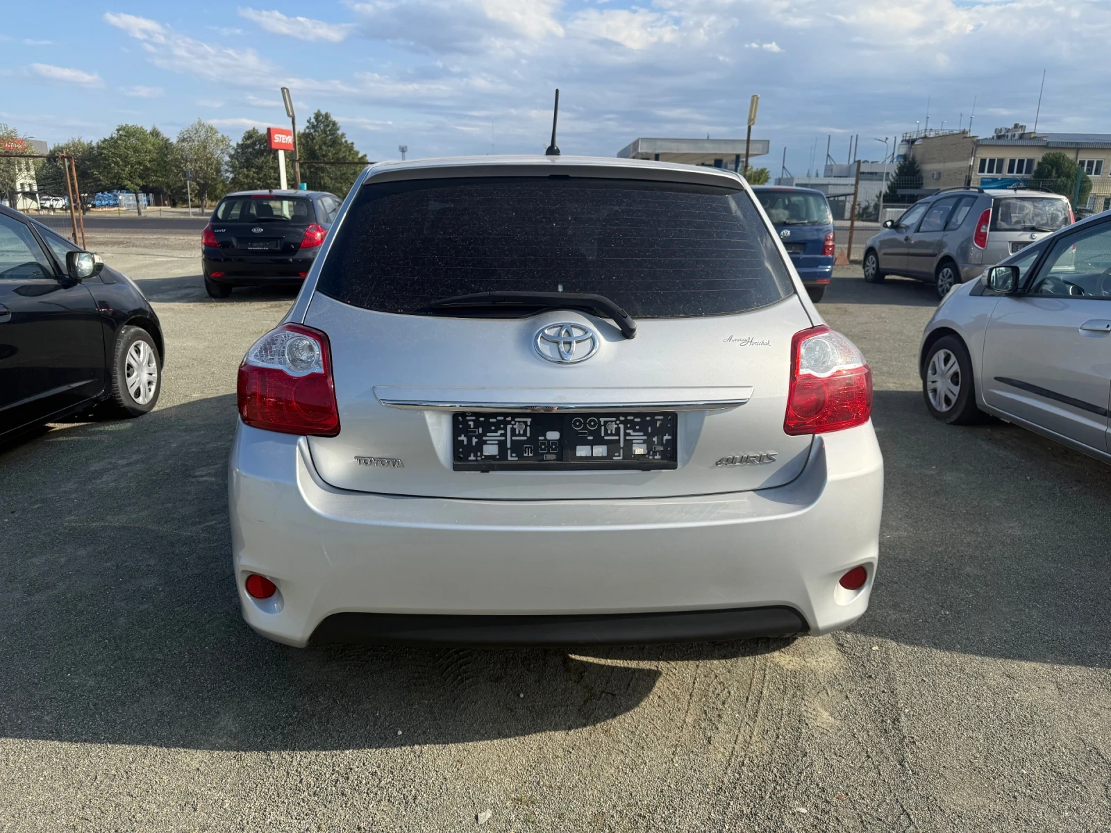Toyota Auris 2.0 - изображение 4