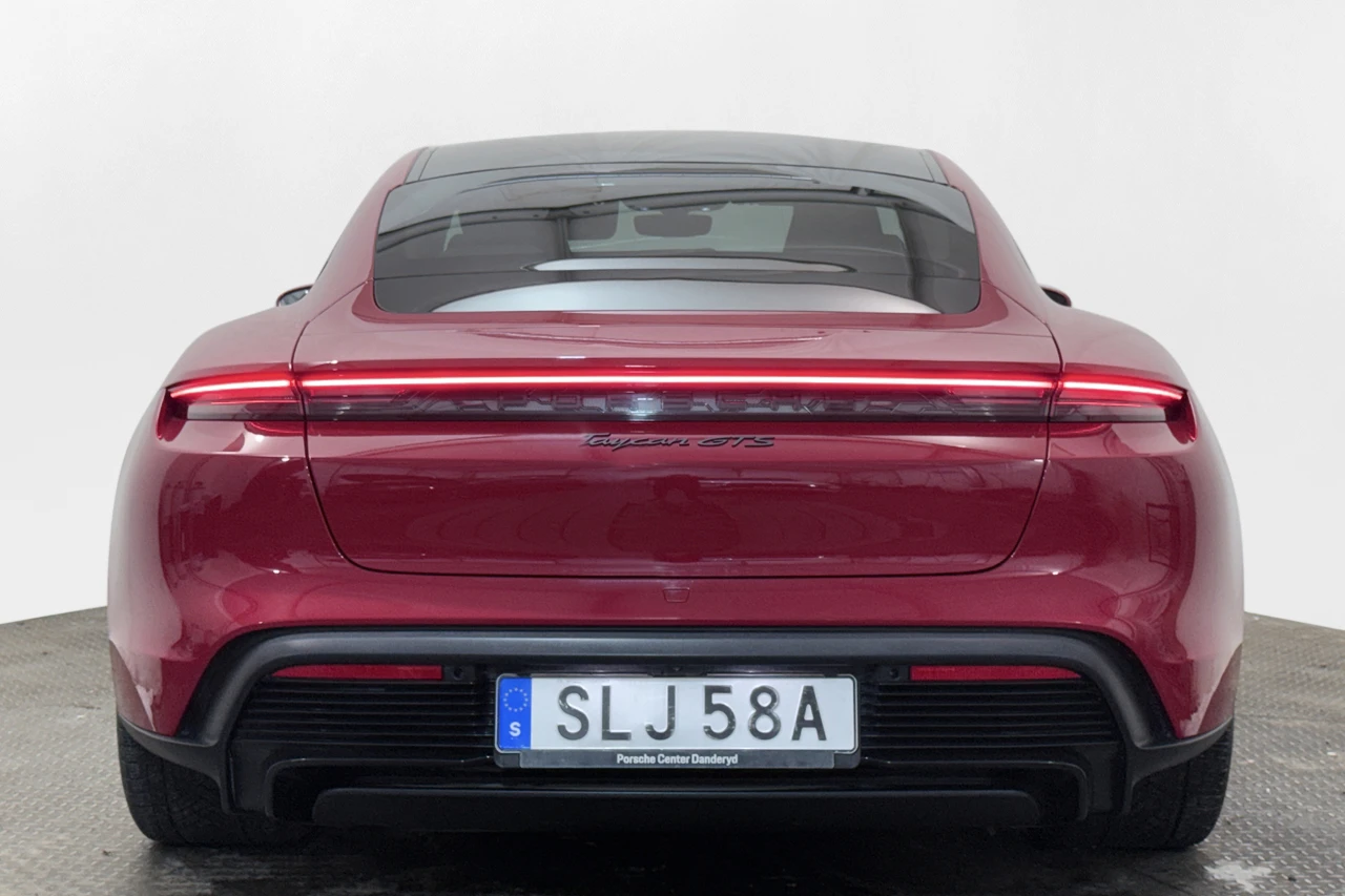 Porsche Taycan GTS - изображение 6