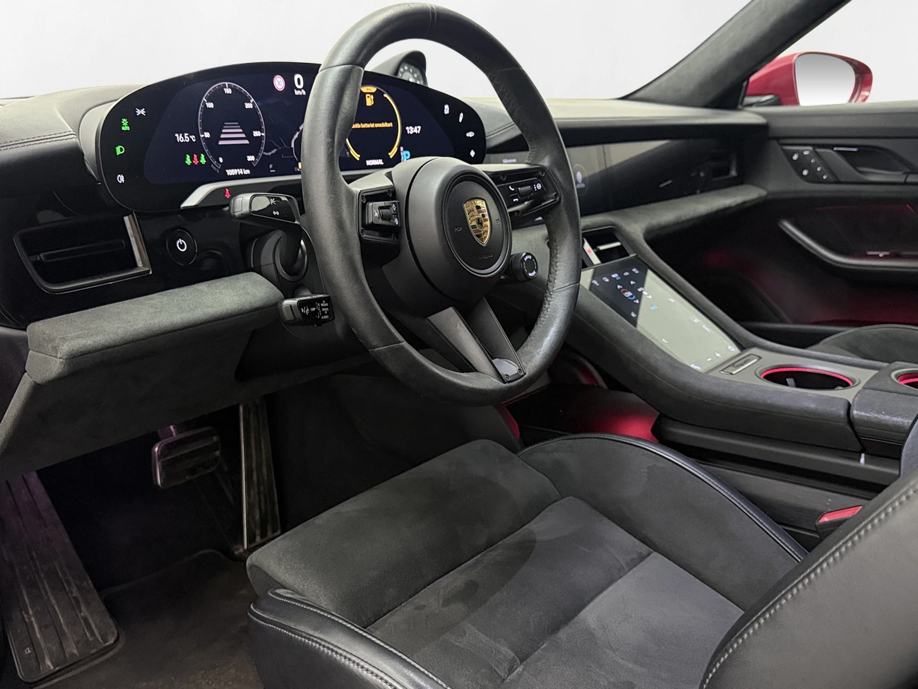 Porsche Taycan GTS - изображение 9