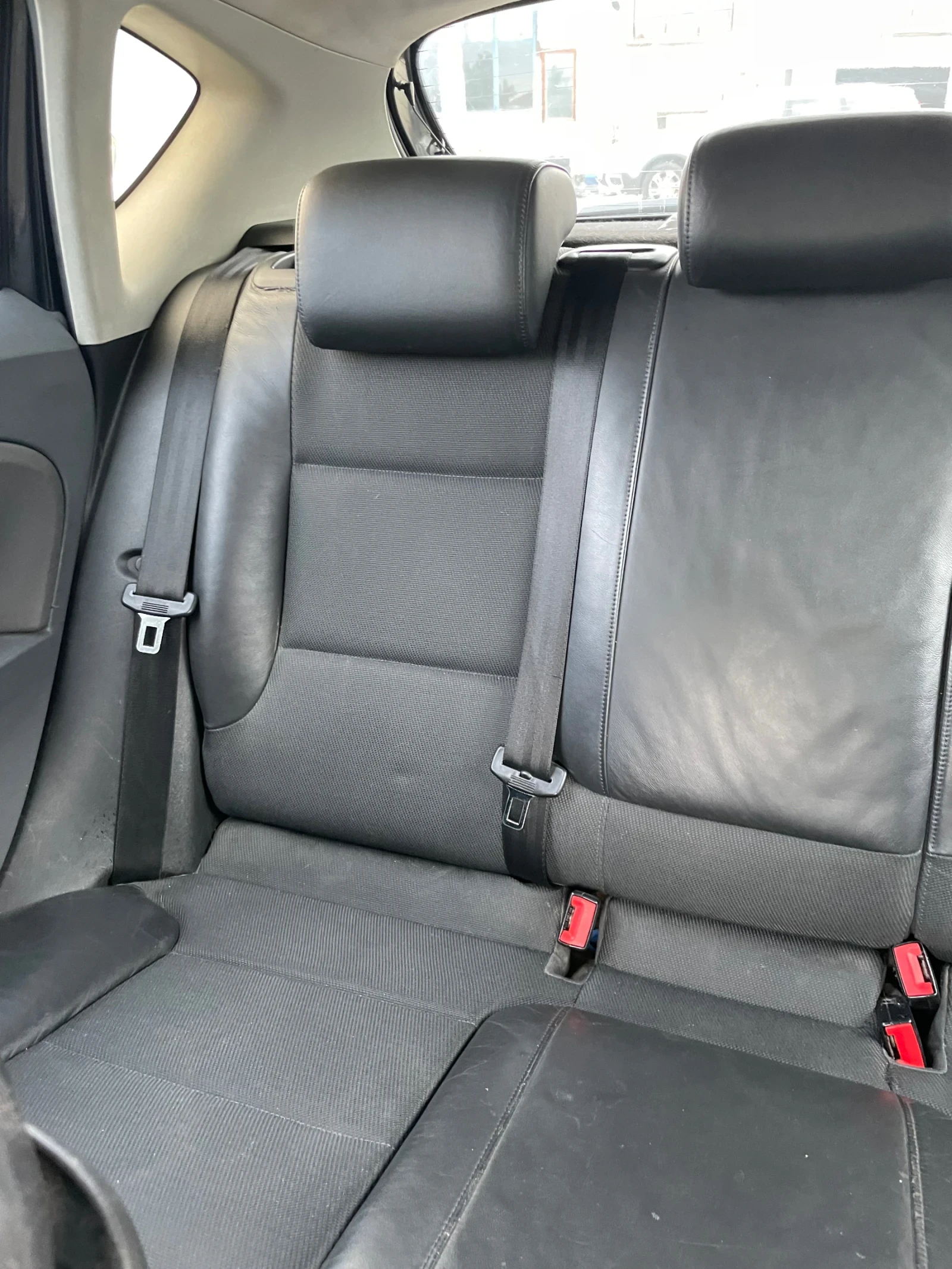 Seat Leon 2.0 TDI , 140 . | Mobile.bg   14