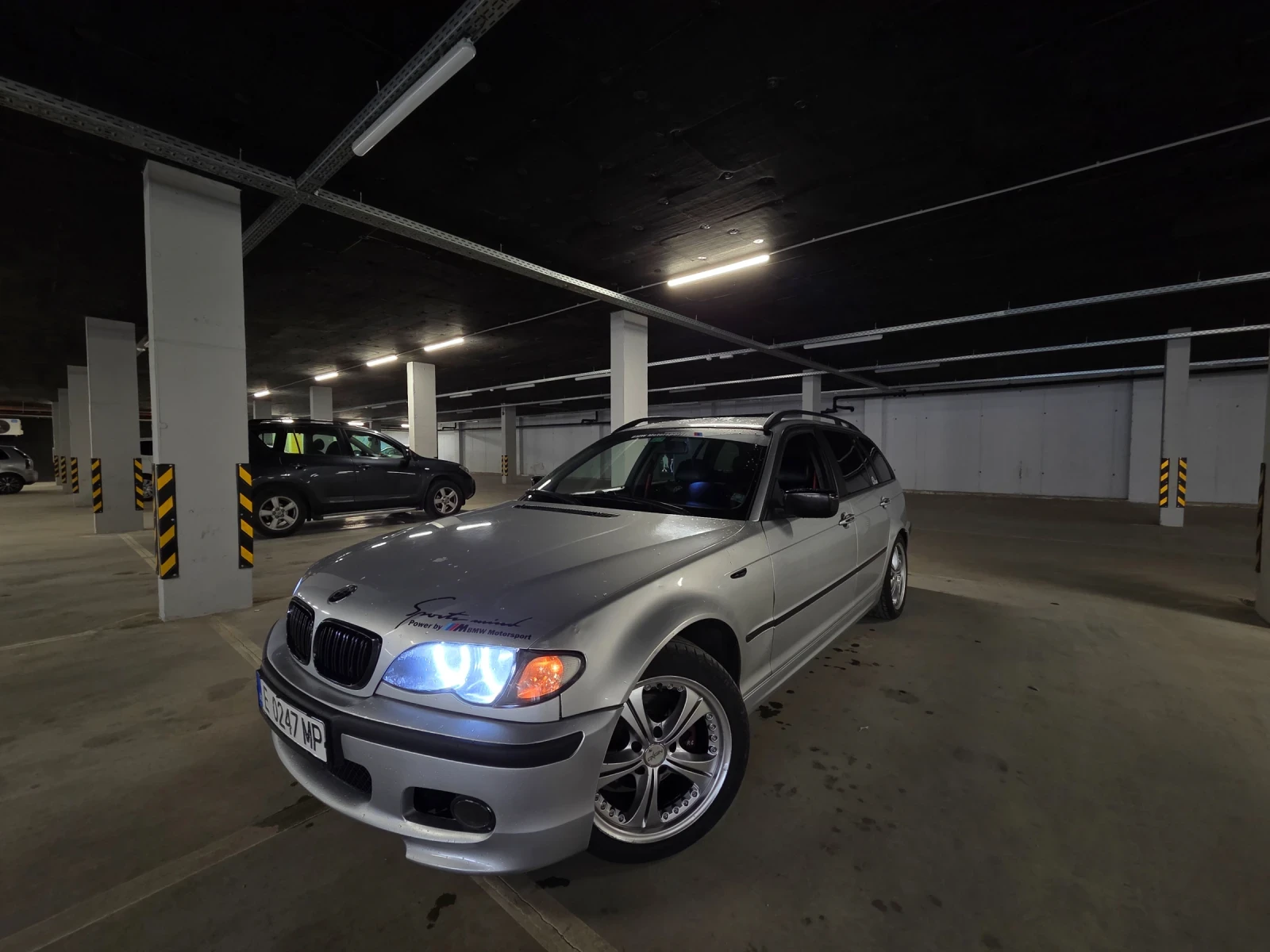 BMW 320, снимка 14 - Автомобили и джипове - 53758744