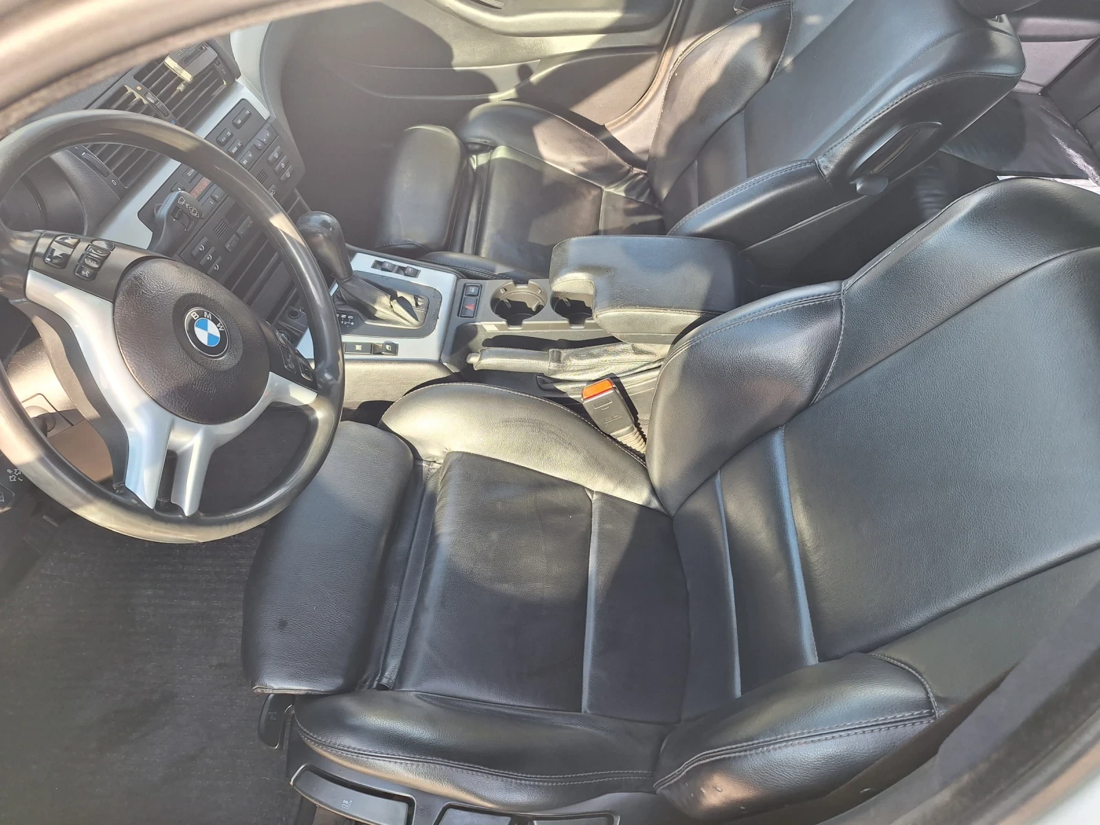 BMW 330, снимка 11 - Автомобили и джипове - 53846236