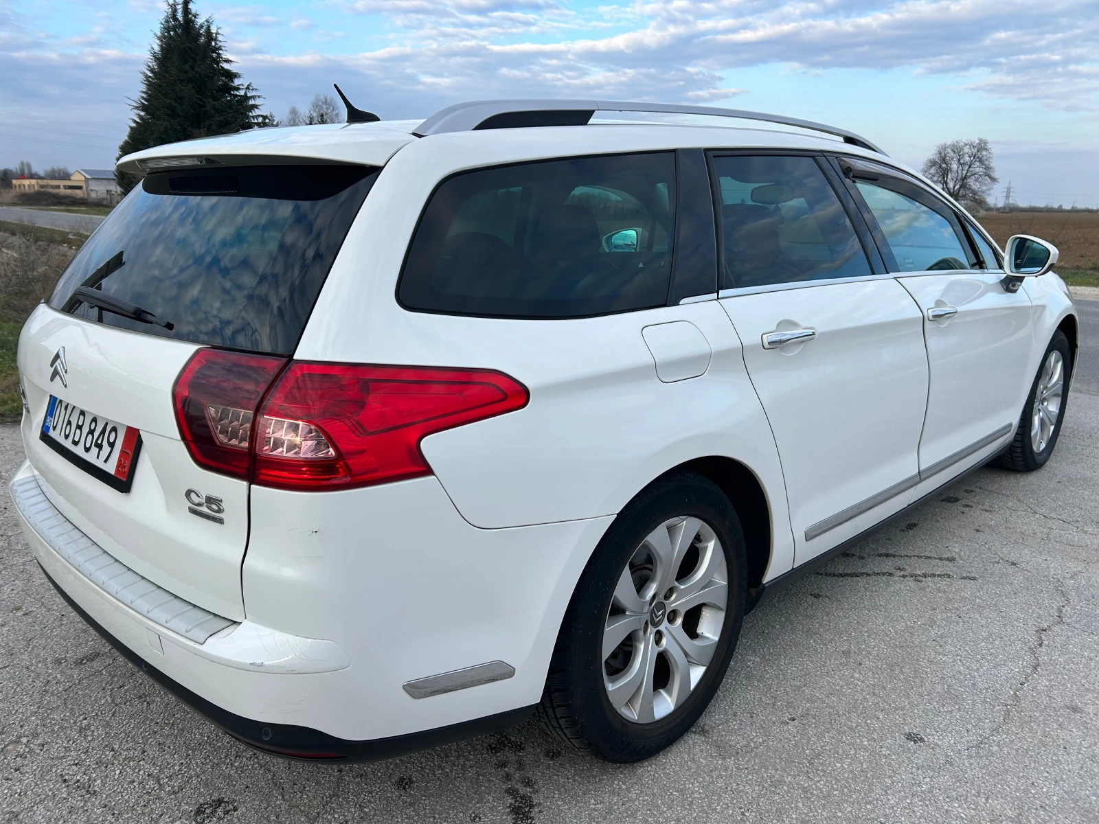 Citroen C5 2.0 HDI TOURER , снимка 6 - Автомобили и джипове - 54003645