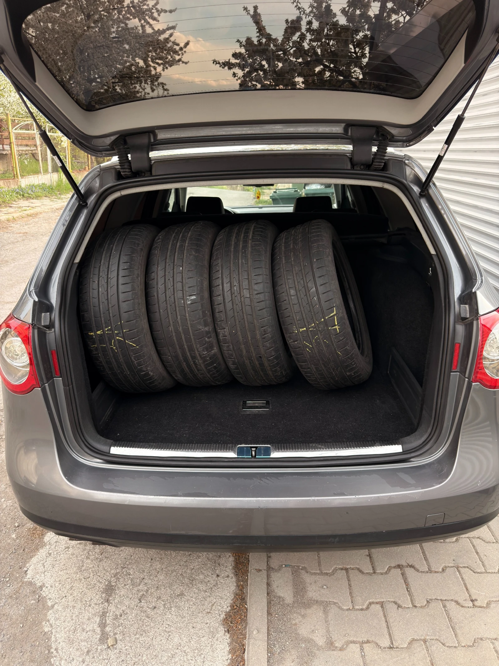 VW Passat BMP, снимка 16 - Автомобили и джипове - 54359243