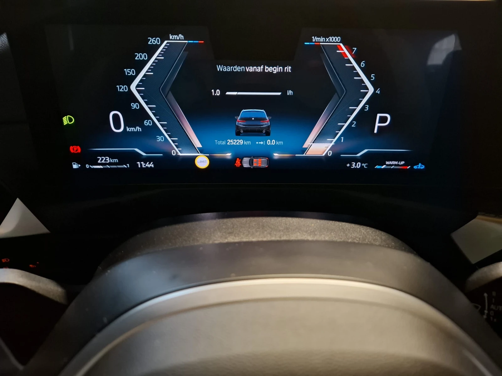 BMW 330 Touring M-Sport (G21 LCI), снимка 9 - Автомобили и джипове - 54537830