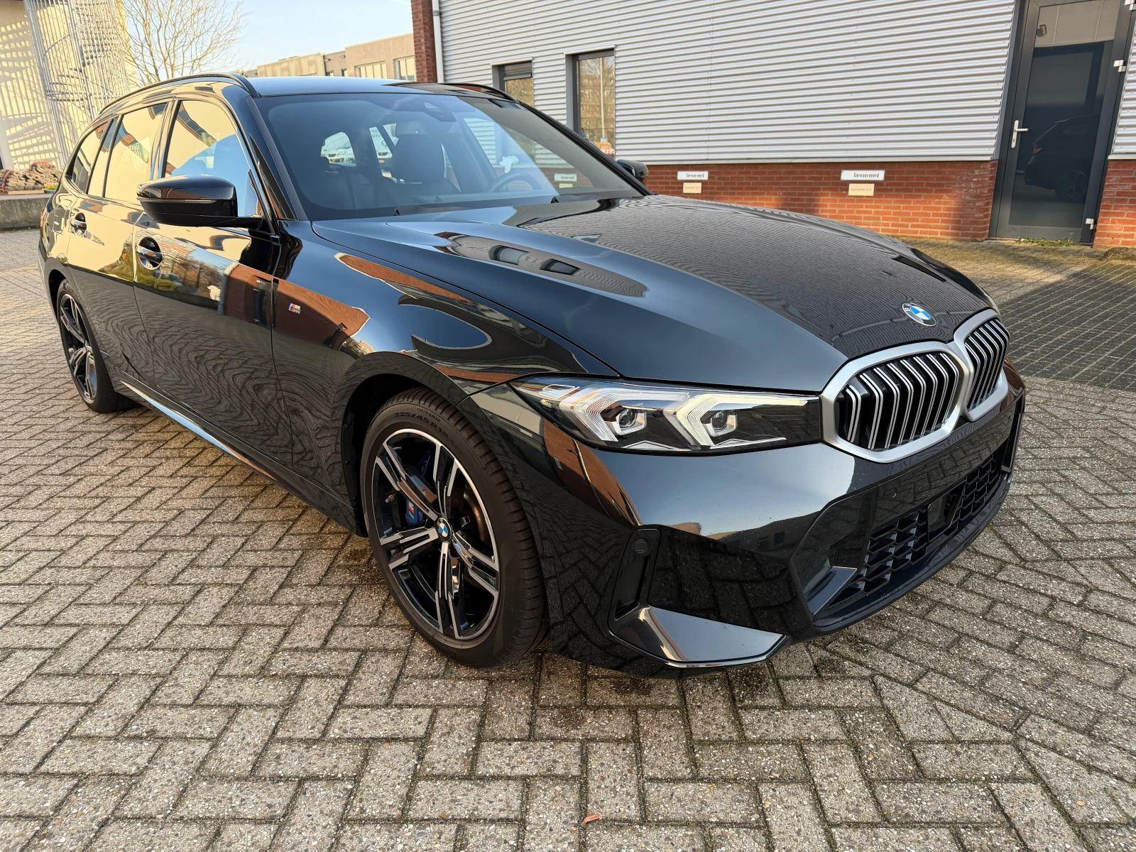 BMW 330 Touring M-Sport (G21 LCI), снимка 5 - Автомобили и джипове - 54537830