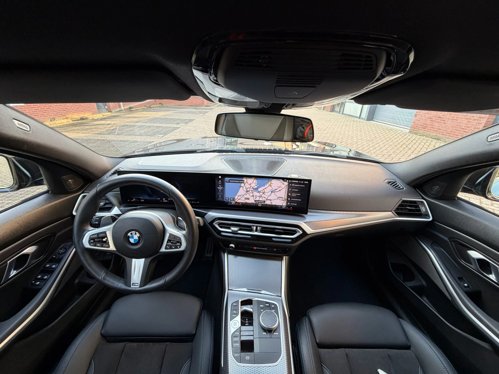 BMW 330 Touring M-Sport (G21 LCI), снимка 7 - Автомобили и джипове - 54537830