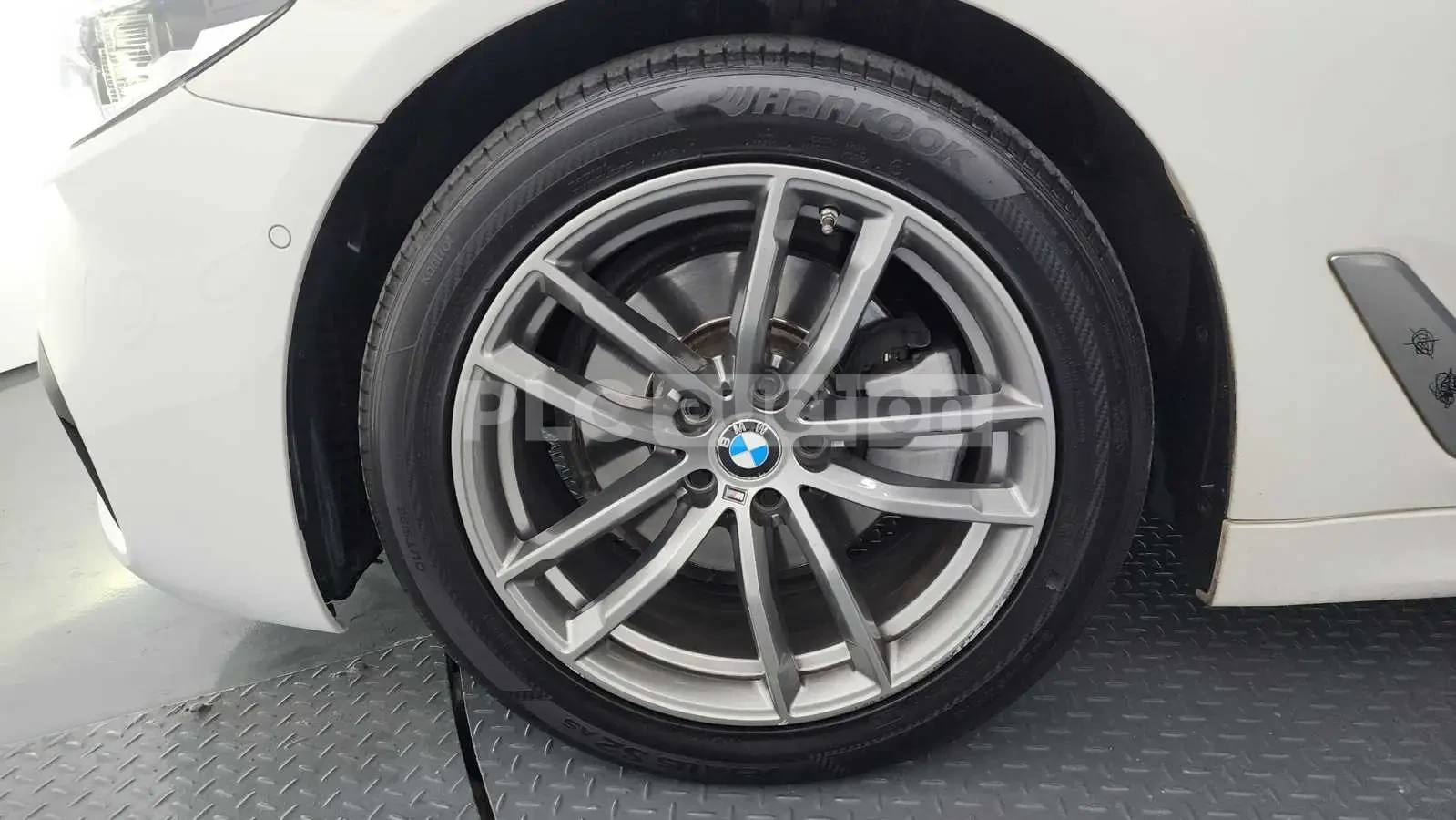 BMW 520 d M SPORT| X-DRIVE| ПОДГРЕВ| ОБДУХВАНЕ| ВКЛ.ТЕХНОТ, снимка 16 - Автомобили и джипове - 54615694