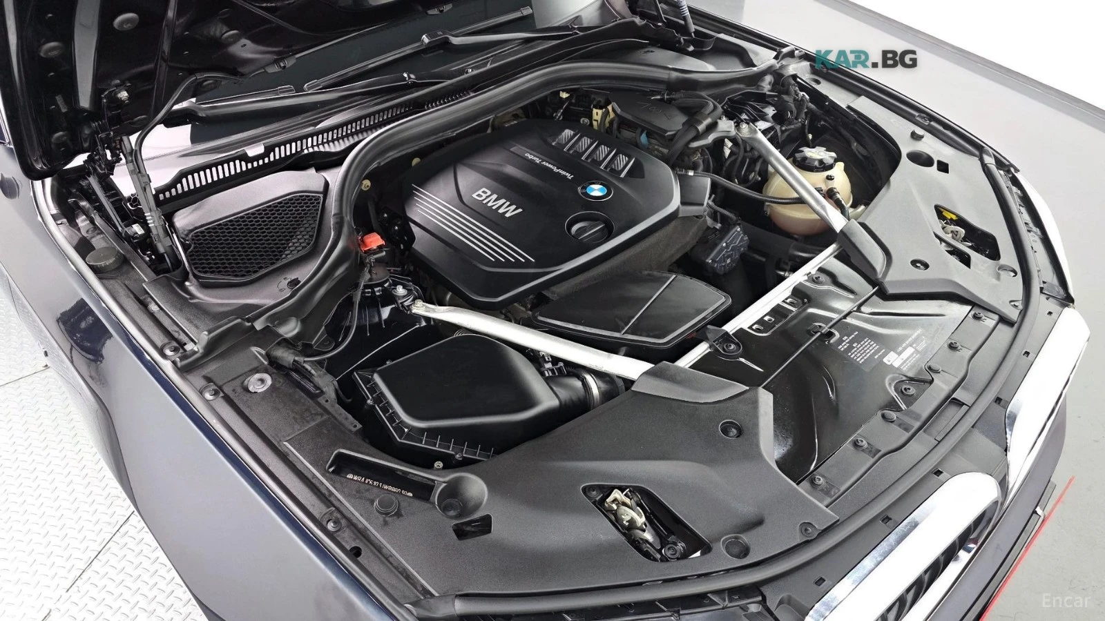 BMW 520 XDRIVE/LANE ASSIST/2 КЛЮЧА/КЕЙЛЕС, снимка 6 - Автомобили и джипове - 54732739