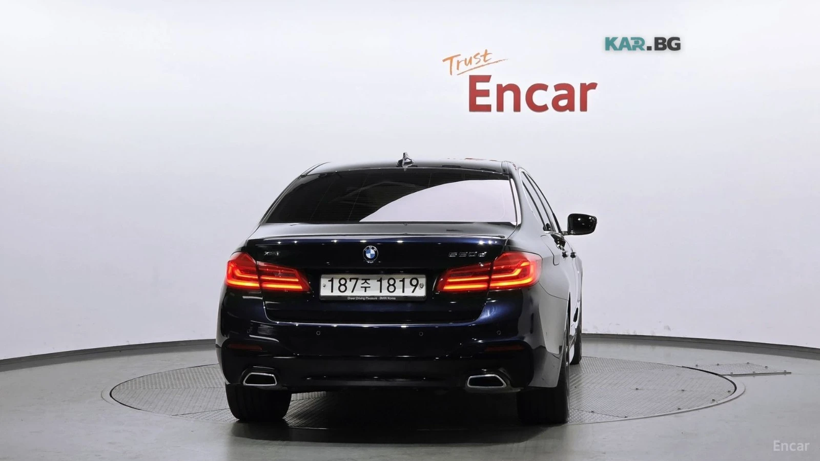 BMW 520 XDRIVE/LANE ASSIST/2 КЛЮЧА/КЕЙЛЕС, снимка 4 - Автомобили и джипове - 54732739