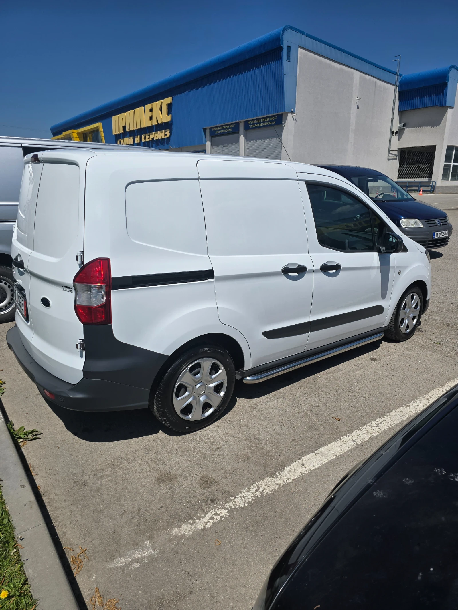 Ford Courier 1.5D 2022г, снимка 4 - Автомобили и джипове - 54791127
