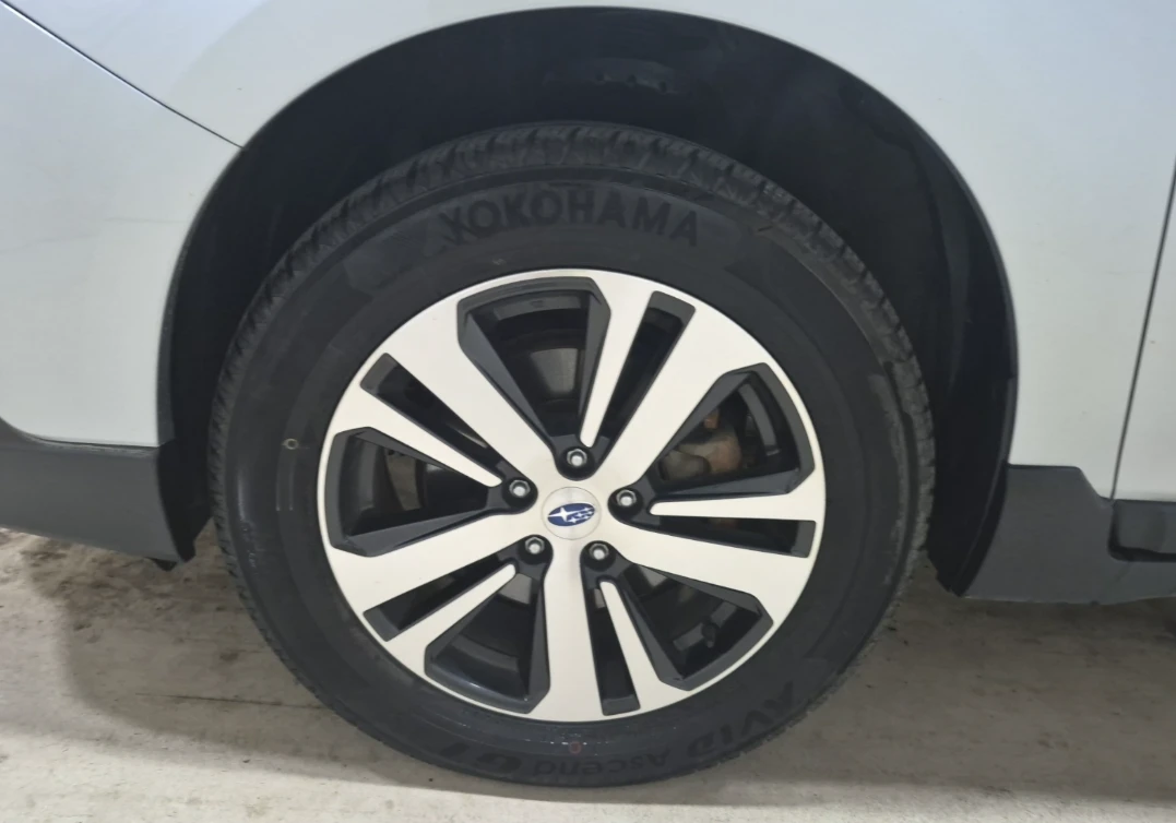 Subaru Outback AWD* LIMITED* Памет* Подгрев* Панорама* Камера, снимка 8 - Автомобили и джипове - 55391823