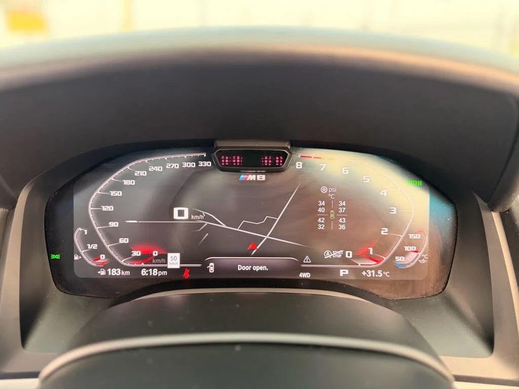 BMW M8 Convertible * AWD * АвтоКредит * (ЦЕНА ДО БГ), снимка 15 - Автомобили и джипове - 55534549