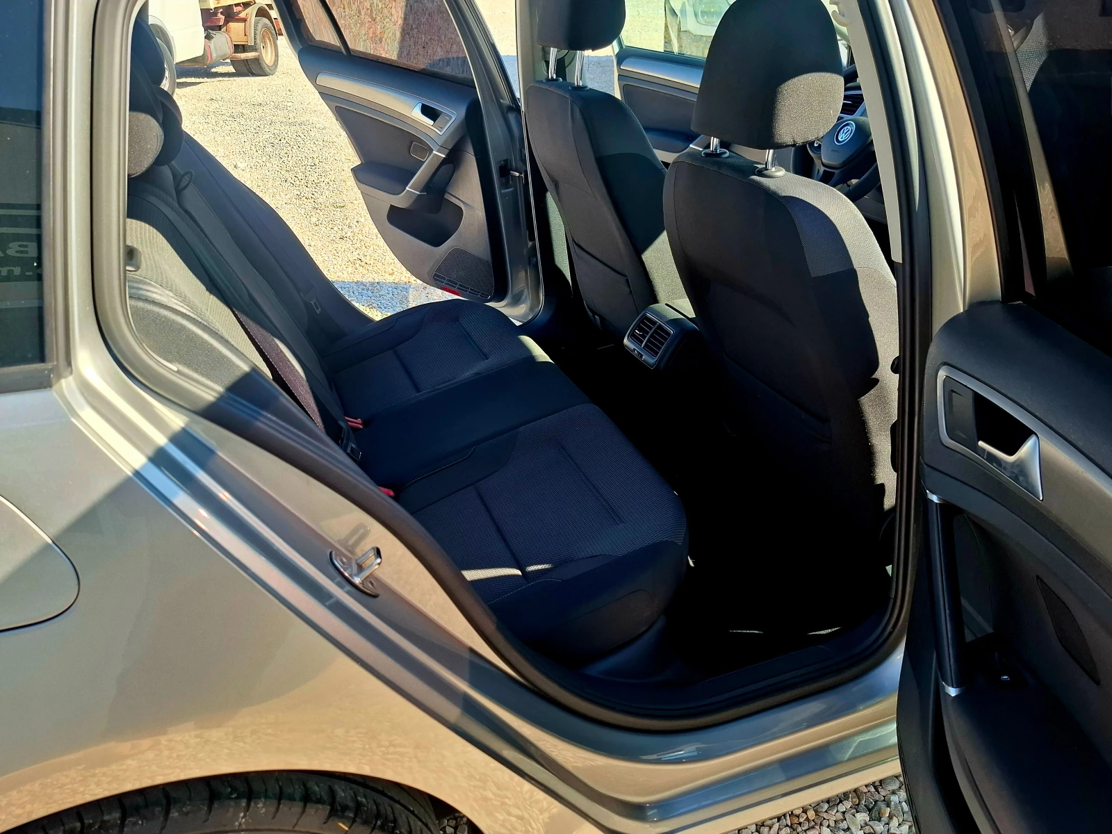 VW Golf 1.6TDI/Euro5B/�������� | Mobile.bg � ����������� 12