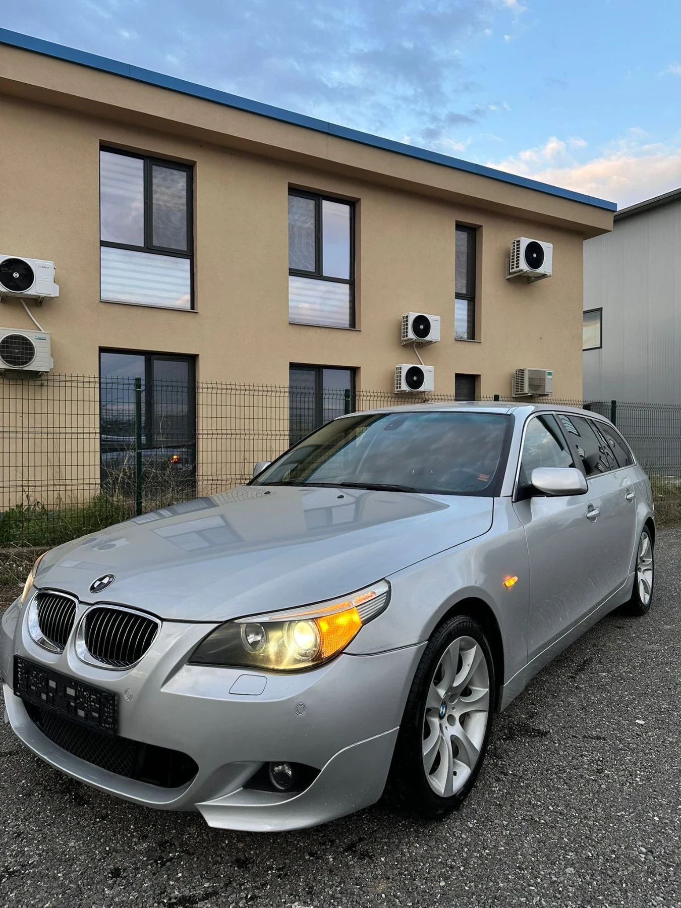 BMW 535, снимка 13 - Автомобили и джипове - 55900066