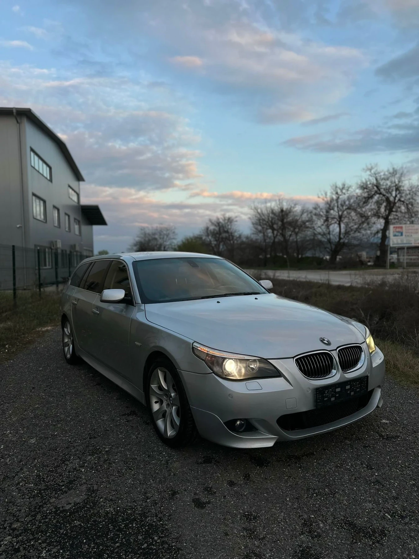 BMW 535, снимка 15 - Автомобили и джипове - 55900066