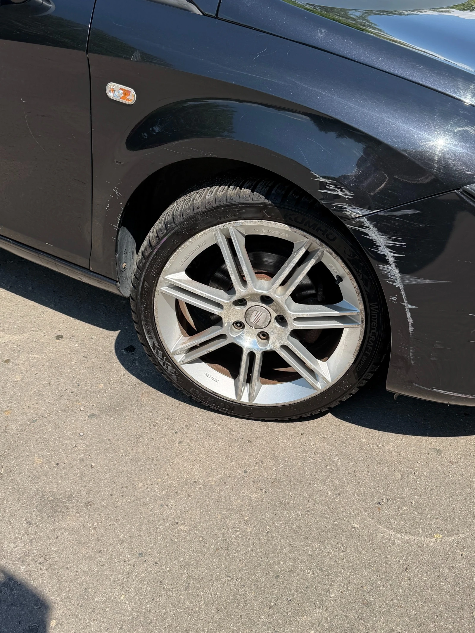 Seat Leon 1.9 TDI, снимка 14 - Автомобили и джипове - 56024553