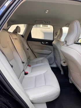 Volvo XC60 Inscription* 2.0D Hybrid* Гаранционен, снимка 11
