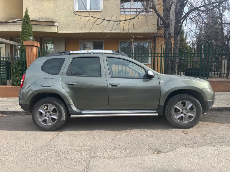 Dacia Duster 1.6i | Газ | Euro 5B | N1, снимка 2 - Автомобили и джипове - 49539490