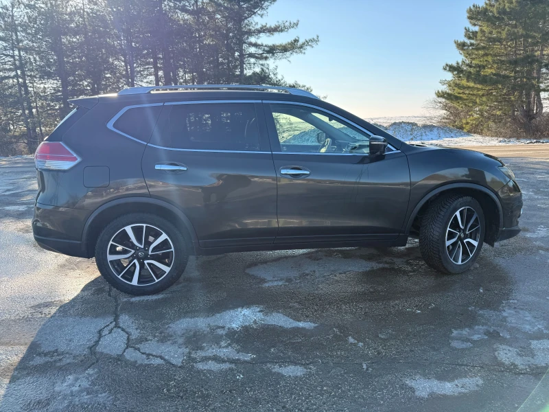 Nissan X-trail T32 1.6D 7 местен, снимка 5 - Автомобили и джипове - 53135667