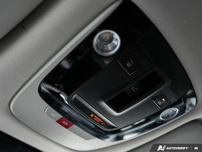 Kia Sportage EX * * PANO * * KEYLESS * * CARFAX * * АВТОКРЕДИТ , снимка 14 - Автомобили и джипове - 53186477