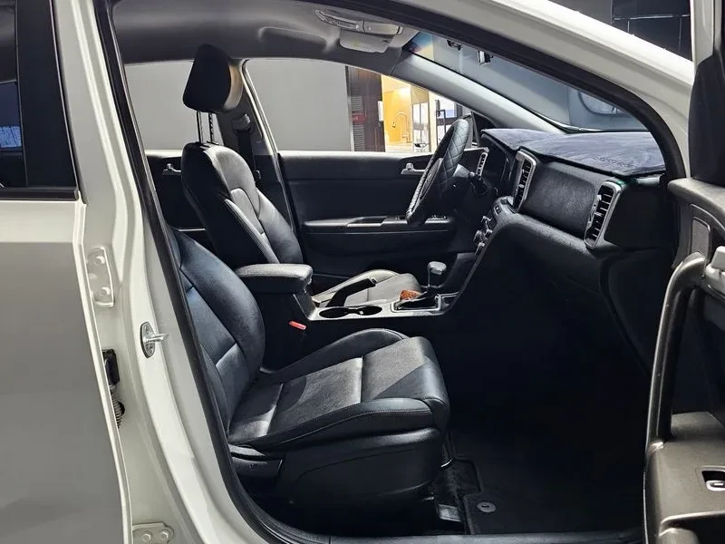 Kia Sportage 4TH GENERATION DIESEL 1.7 TRENDY, снимка 10 - Автомобили и джипове - 55310742
