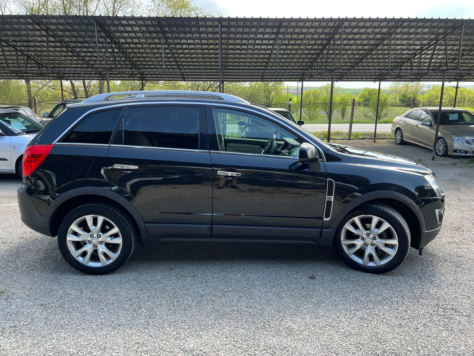Opel Antara 2.2CDTI-4x4-HEATED SEATS-NAVI - изображение 4