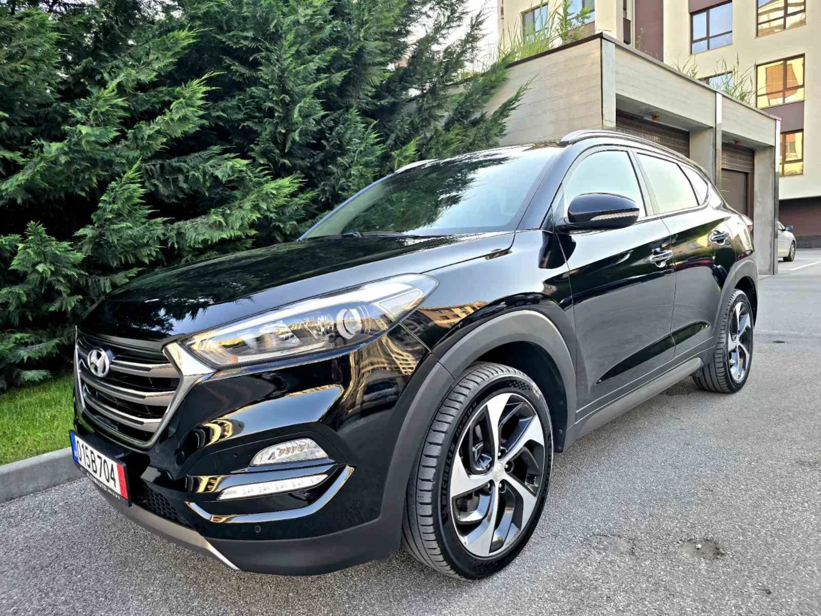 Hyundai Tucson 2.0автомат панорама  4х4 кожа - изображение 2