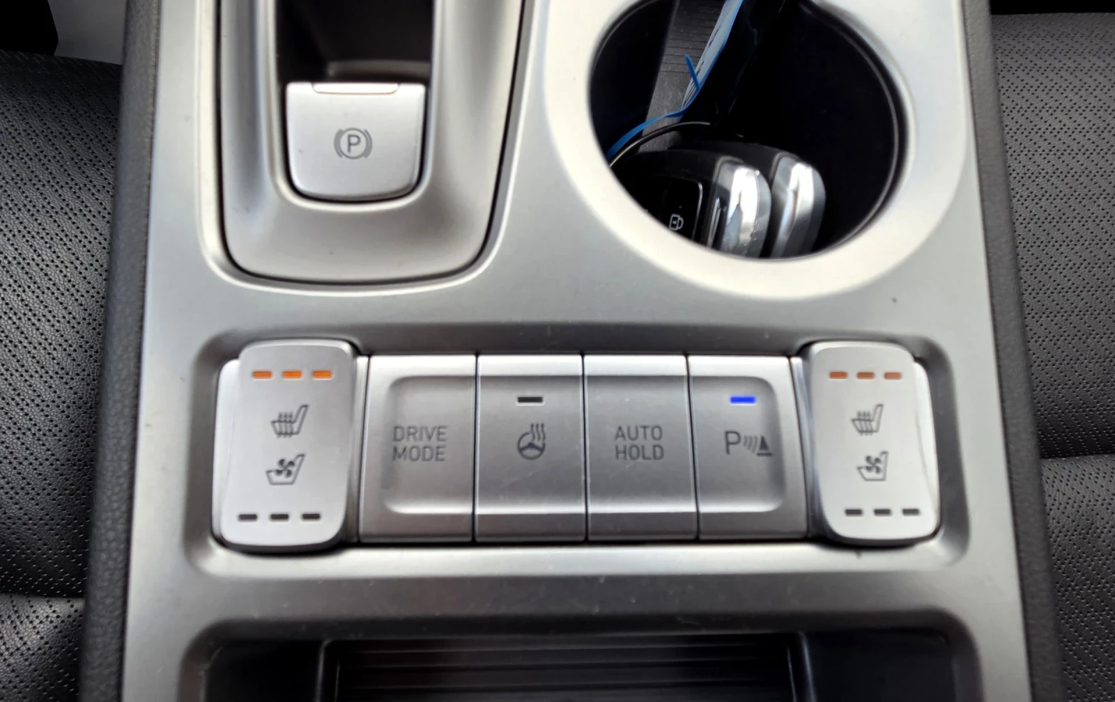 Hyundai Kona 64KWh/Premium/SOH100% | Mobile.bg   11