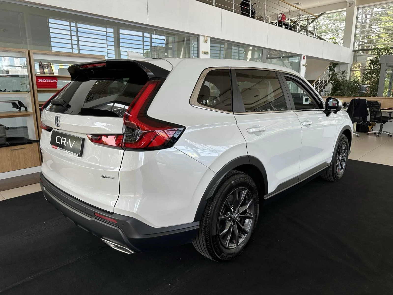 Honda Cr-v 2.0 i-MMD Hybrid Executive 2WD - изображение 5