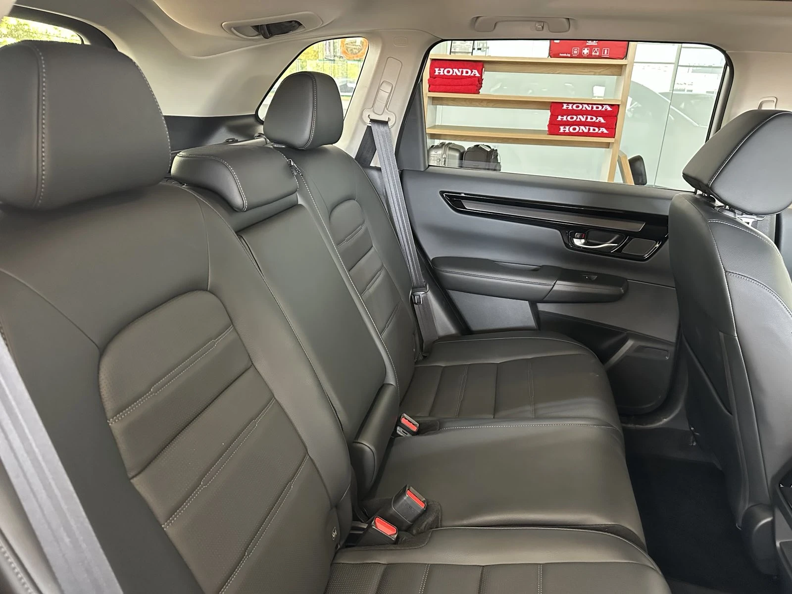 Honda Cr-v 2.0 i-MMD Hybrid Executive 2WD - изображение 10