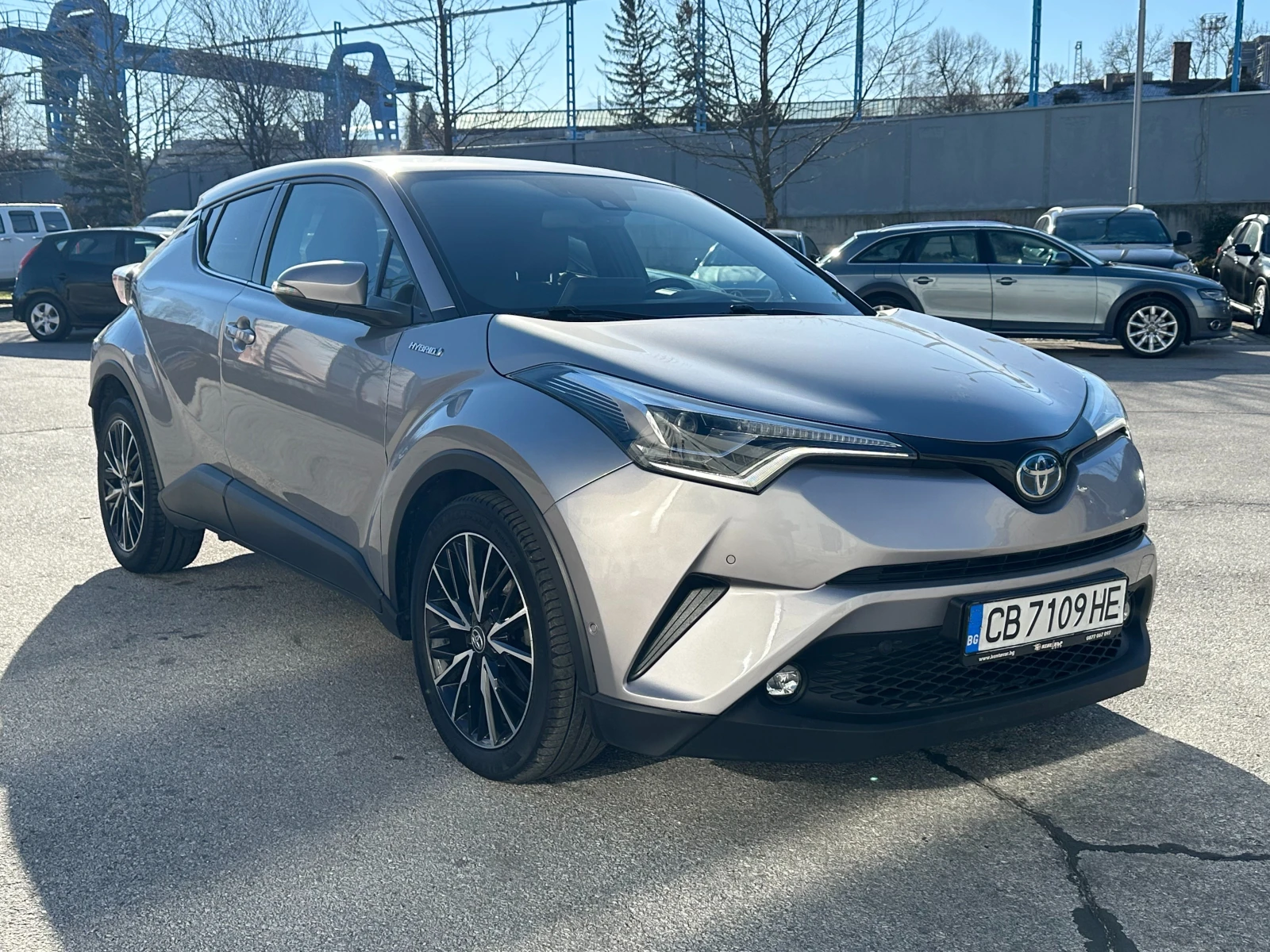 Toyota C-HR 1.8 Hybrid 98 к.с./ГАРАНЦИЯ ОТ КЕНТАВЪР  - изображение 6