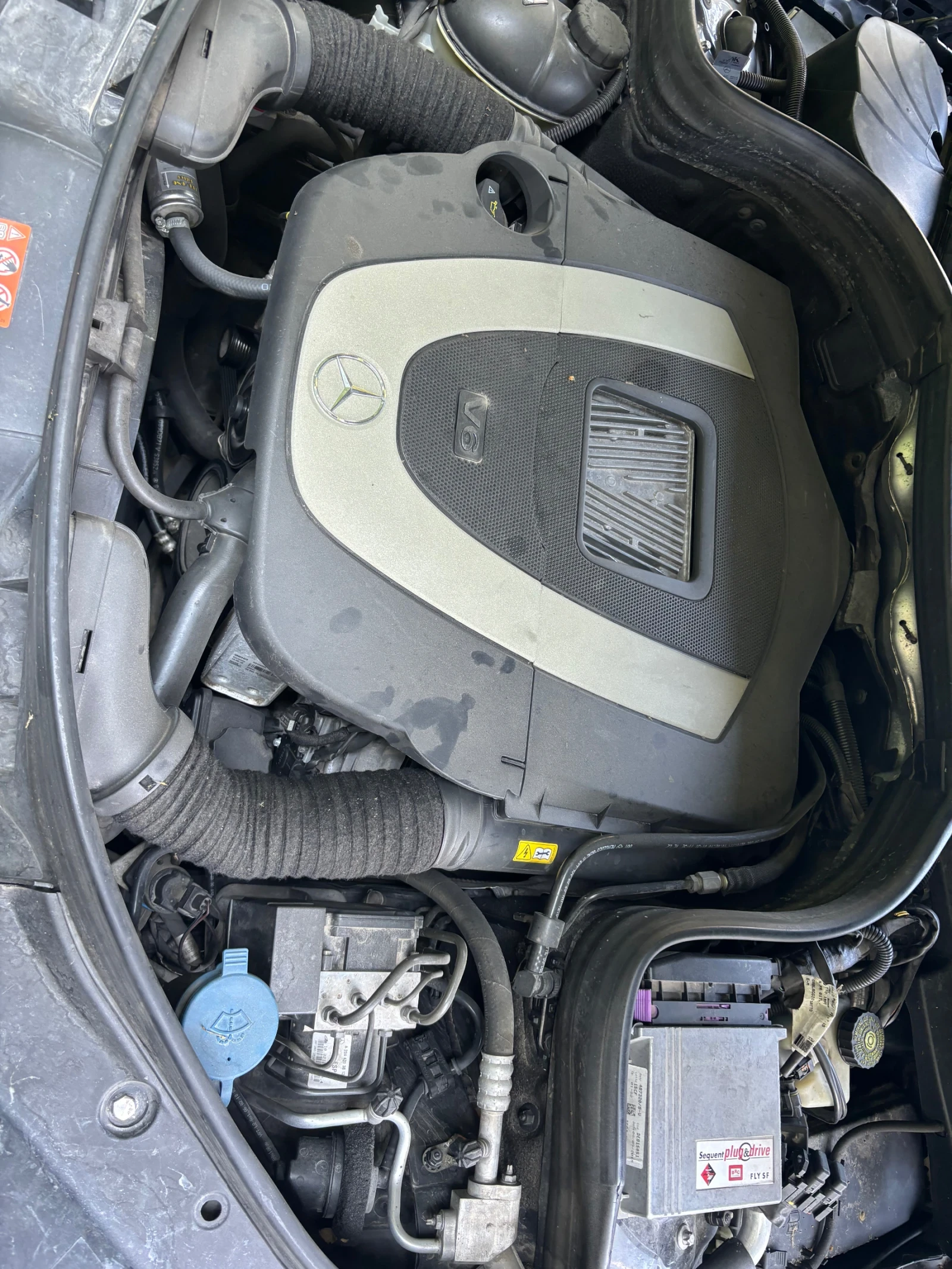 Mercedes-Benz GLK GLK 300 LPG, снимка 17 - Автомобили и джипове - 54234183