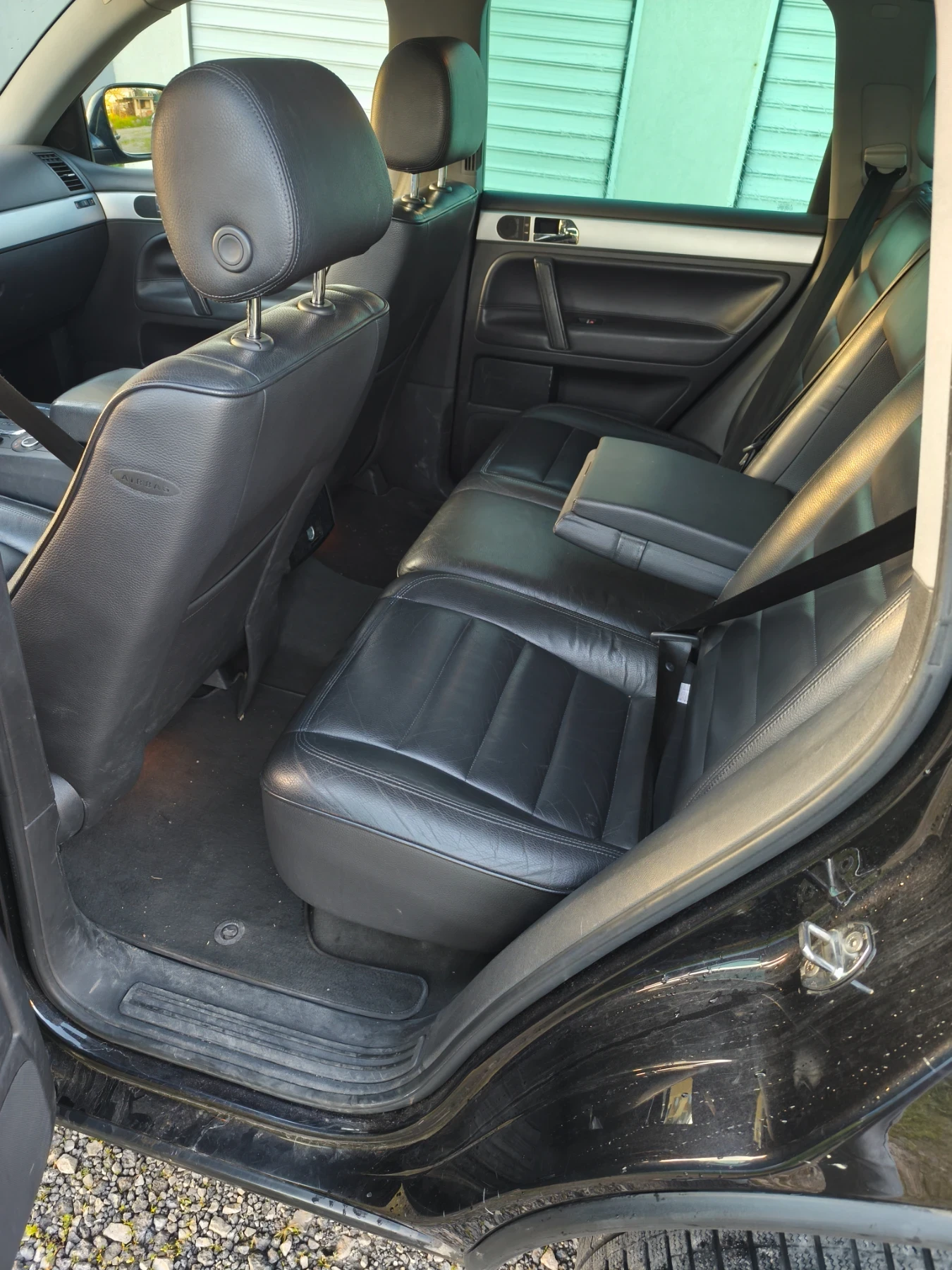 VW Touareg, снимка 6 - Автомобили и джипове - 54334012