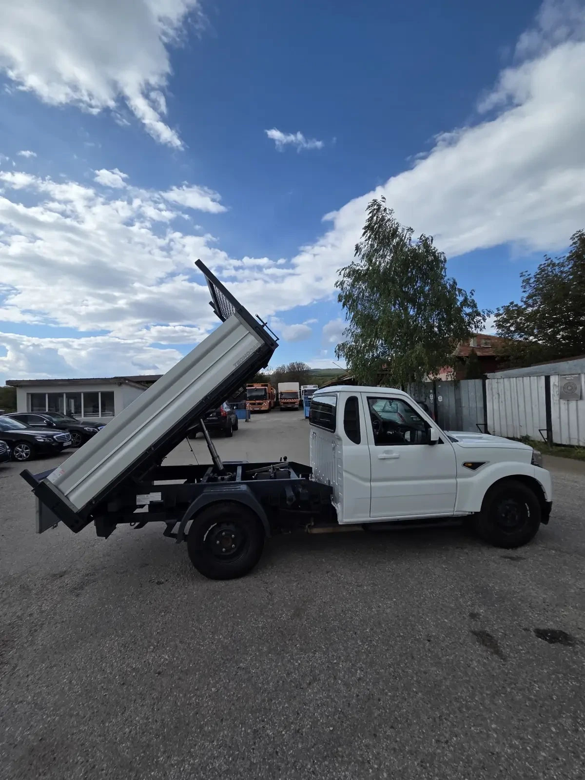 Mahindra Goa 2500, снимка 8 - Автомобили и джипове - 54439773