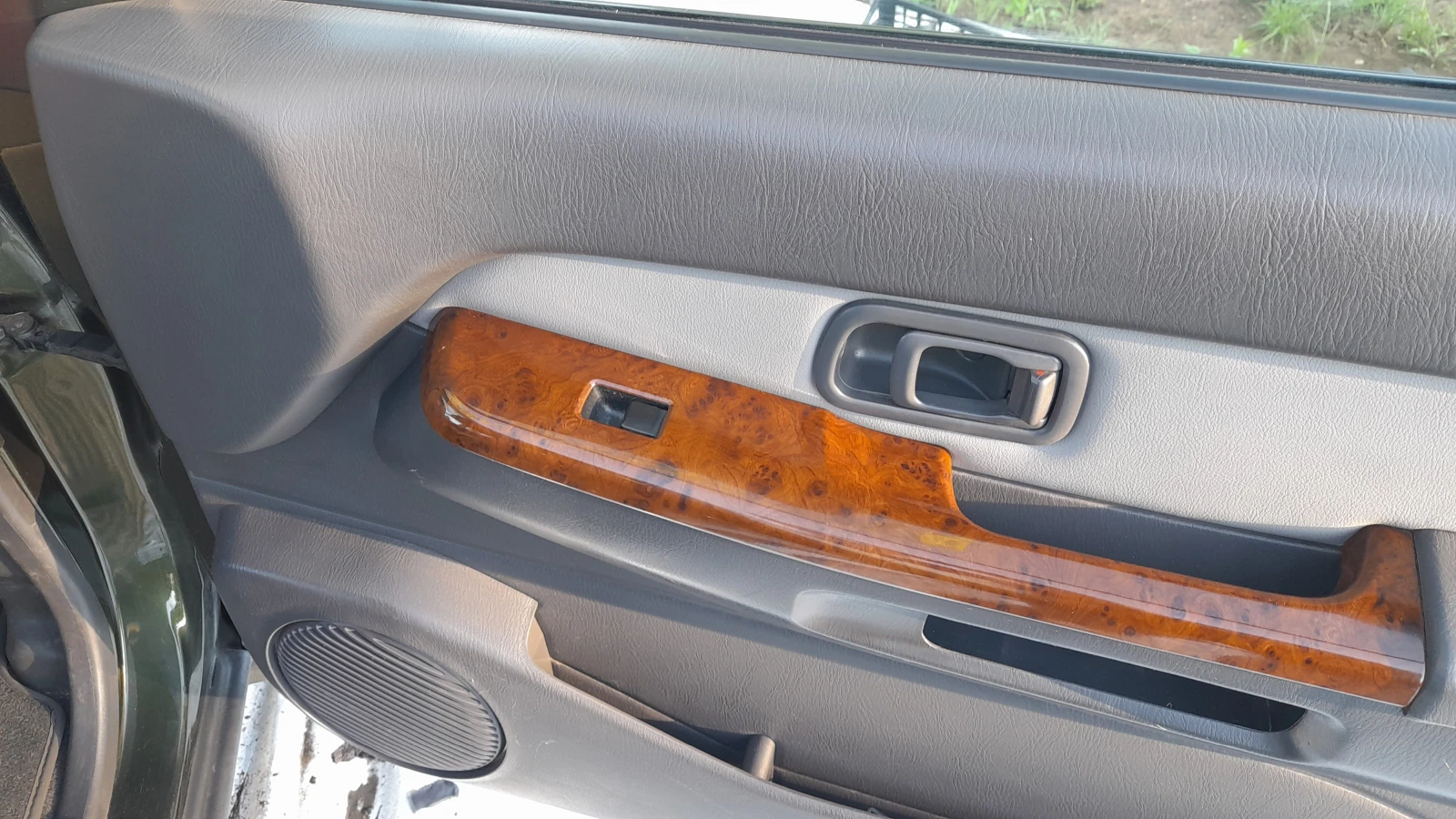 Nissan Pathfinder, снимка 17 - Автомобили и джипове - 54598696