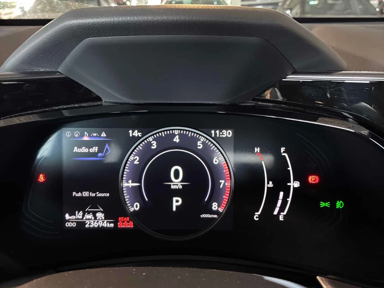 Lexus NX 350 | ОБДУХВАНЕ | DISTRONIC | ЧЕРВЕН САЛОН | , снимка 8 - Автомобили и джипове - 54616371